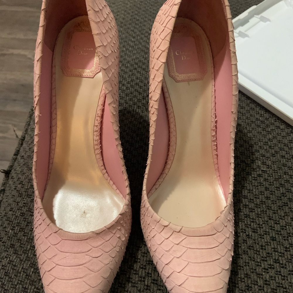 Christin Dior size 40 pink high heels shoes